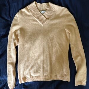 Cashmere Sweater in Pale Peach